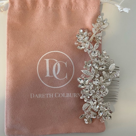 Fiona Crystal Hair Comb from Dareth Colburn - Picture 4 of 4